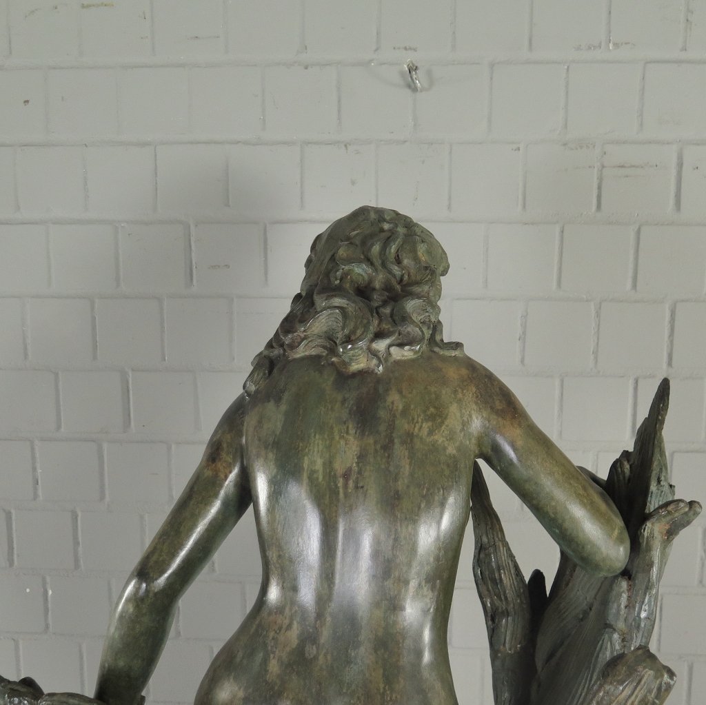 Wasserspeier Wasserspiel Frau mit Wasserkübel Bronze 1,22 m