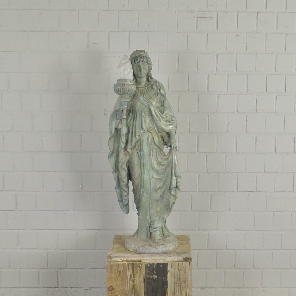 Skulptur Dekoration griechische Frau mit Fackel Bronze 1,06 m