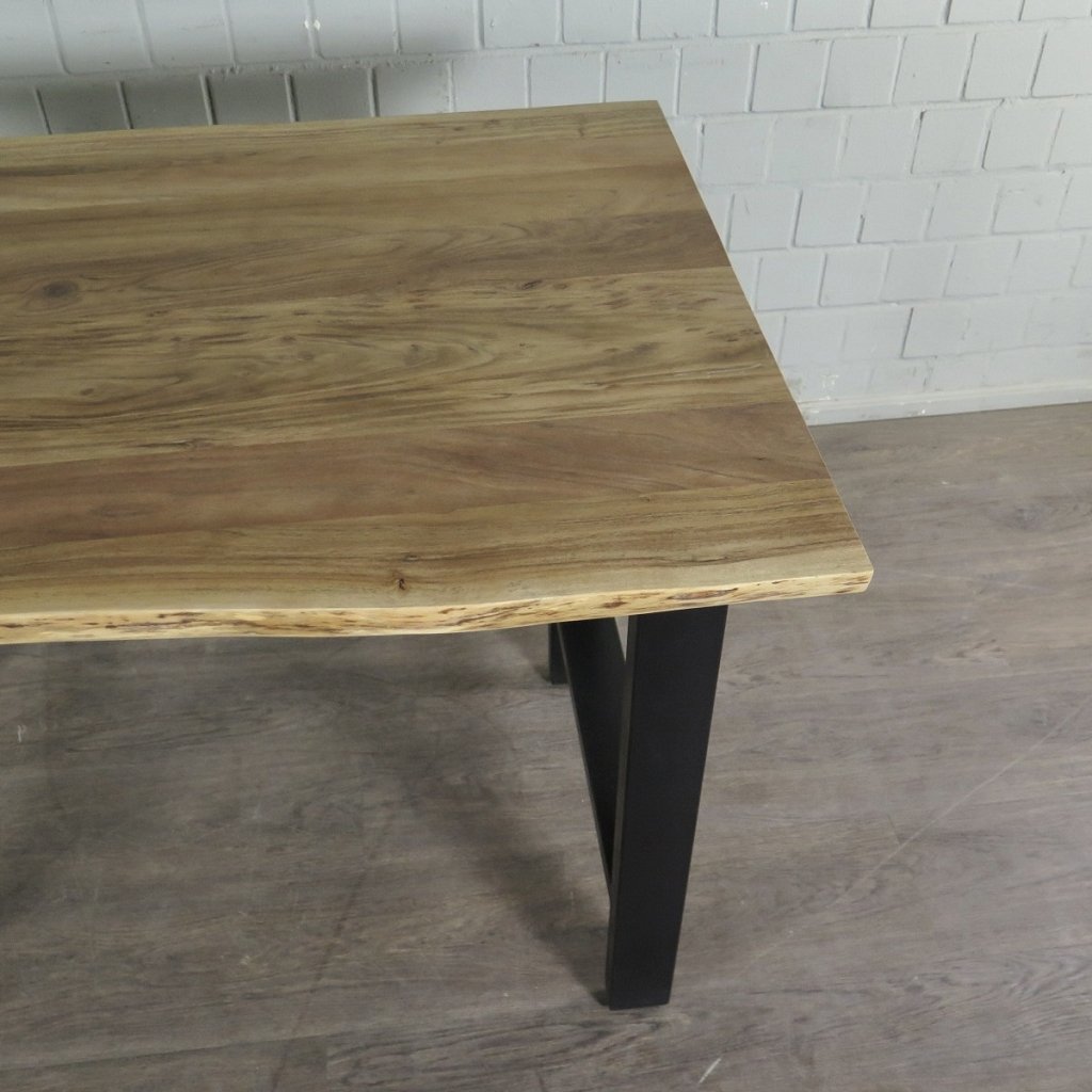 Bistrotisch Tisch Akazie 1,30 m x 0,85 m
